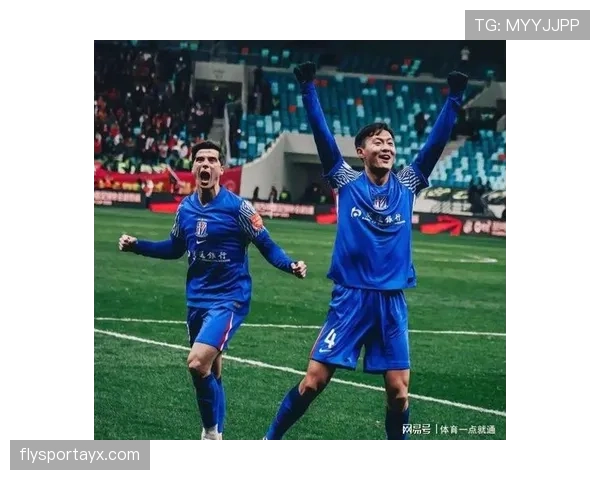 上海申花稳居联赛前列,延续强势表现 上海申花稳居联赛前列,延续强势表现