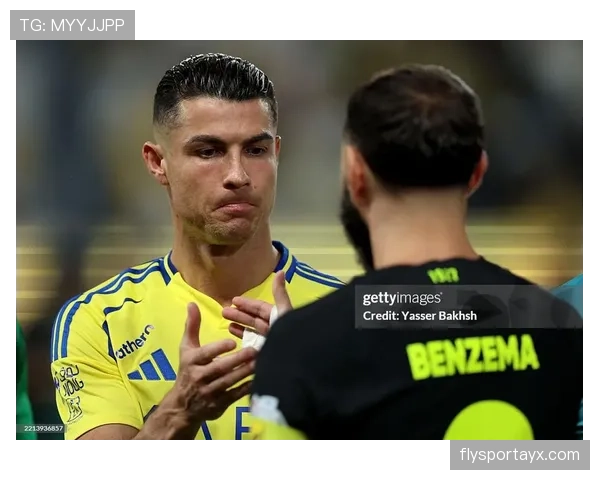 C罗与本泽马:队内核心地位及进攻主导权对比分析 C罗与本泽马:队内核心地位及进攻主导权对比分析