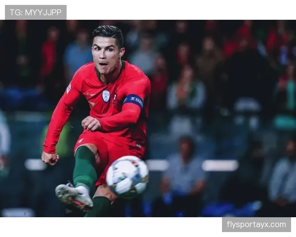 C罗时代反差与形象塑造的争议解析