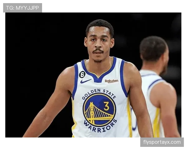 乔丹·普尔无球跑动提升三分命中率 拉开勇士外线攻击空间